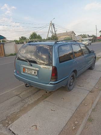Nissan Primera I (P10) 2.0d MT