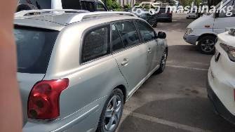 Toyota Avensis II 1.8 MT