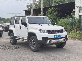 BAIC BJ40 I Рестайлинг 2.0 AT 4WD