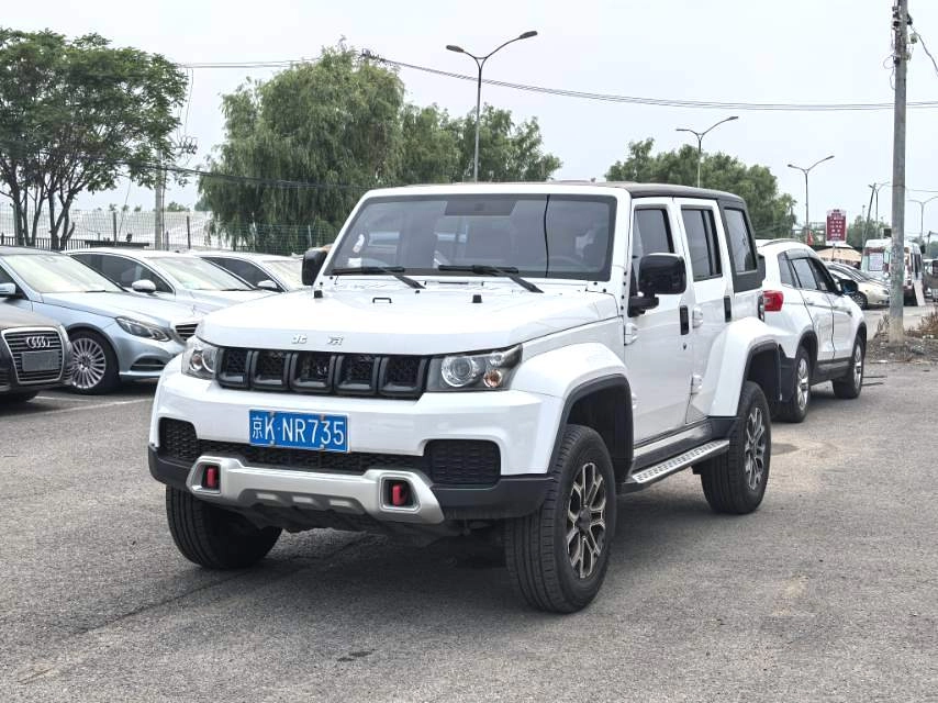 BAIC BJ40 I Рестайлинг 2.0 AT 4WD