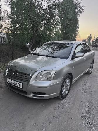 Toyota Avensis II 2.0 MT