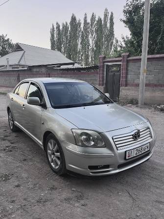 Toyota Avensis II 2.0 MT