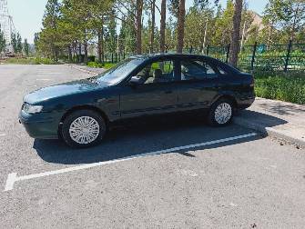 Mazda 626 V (GF) 1.8 MT