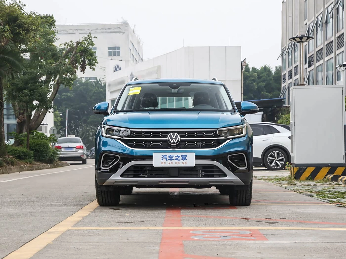 Volkswagen Tayron I Рестайлинг 1.5 AMT