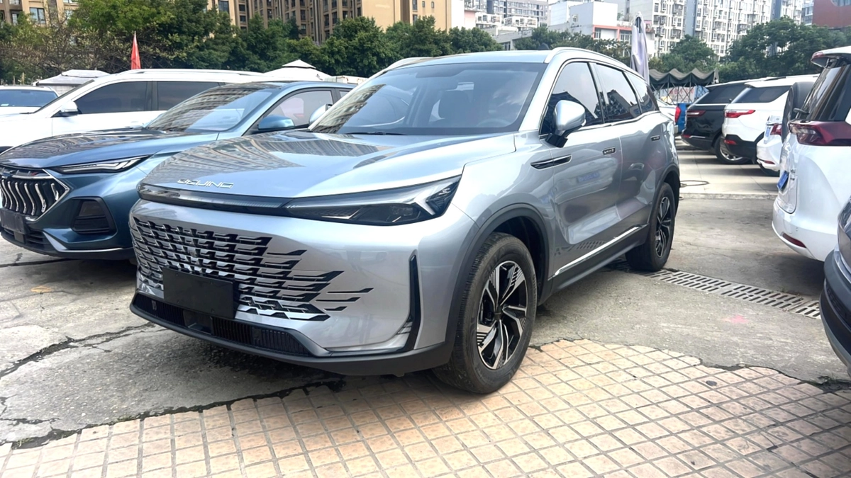 BAIC X7 1.5 AMT