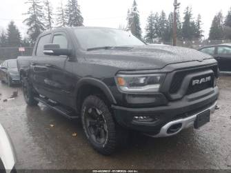 RAM 1500 V Quad Cab 5.7 AT 4WD