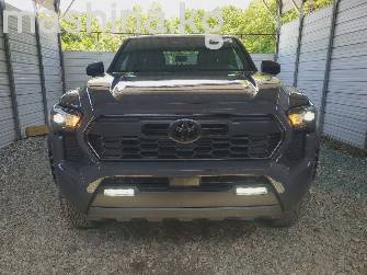 Toyota Tacoma IV 2.4 AT 4WD