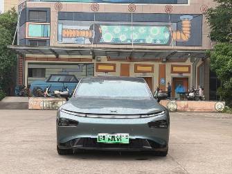 Xpeng P7i Electro AT 4WD