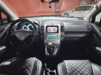 Toyota Corolla Verso I Рестайлинг 2 2.2d MT