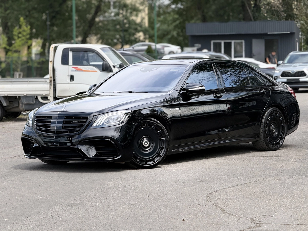 Mercedes-Benz S-Класс AMG III (W222, C217) Рестайлинг 63 AMG Long 4.0 AT 4WD