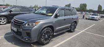 Lexus LX III 570 5.7 AT 4WD