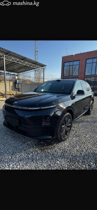LiXiang L6 1.5hyb AT 4WD