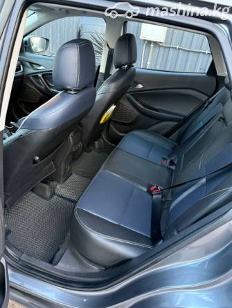 Chevrolet Tracker IV 1.2 AT