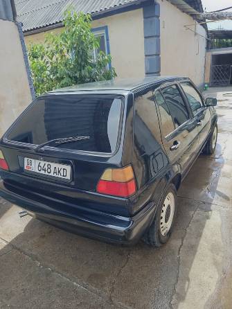 Volkswagen Golf II 1.8 MT