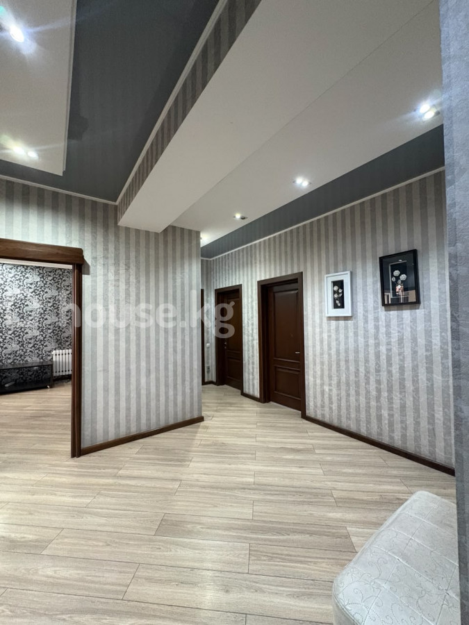 4-комн. кв., 150 м2