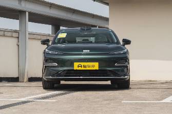 Geely Galaxy E8 620 Electro AT 4WD