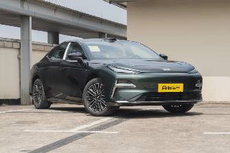 Geely Galaxy E8 620 Electro AT 4WD