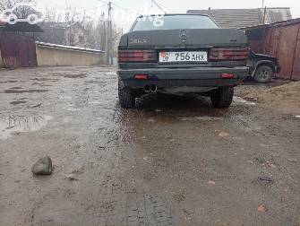 Mercedes-Benz 190 (W201) 2.6 MT
