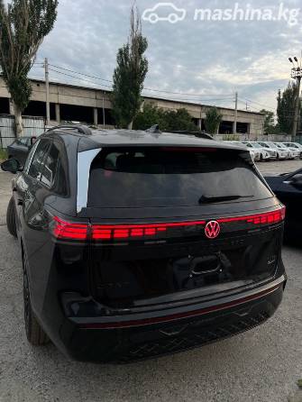 Volkswagen Teramont I Рестайлинг (China Market) 2.0 AMT 4WD
