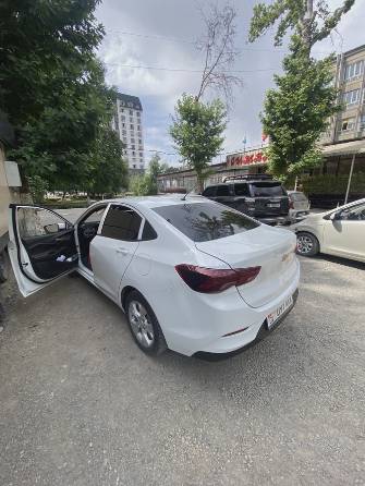 Chevrolet Onix II 1.0 AT