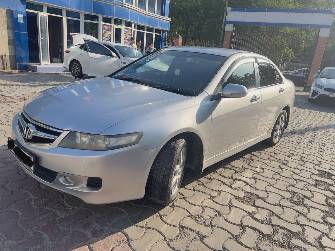 Honda Accord VII Рестайлинг 2.4 AT