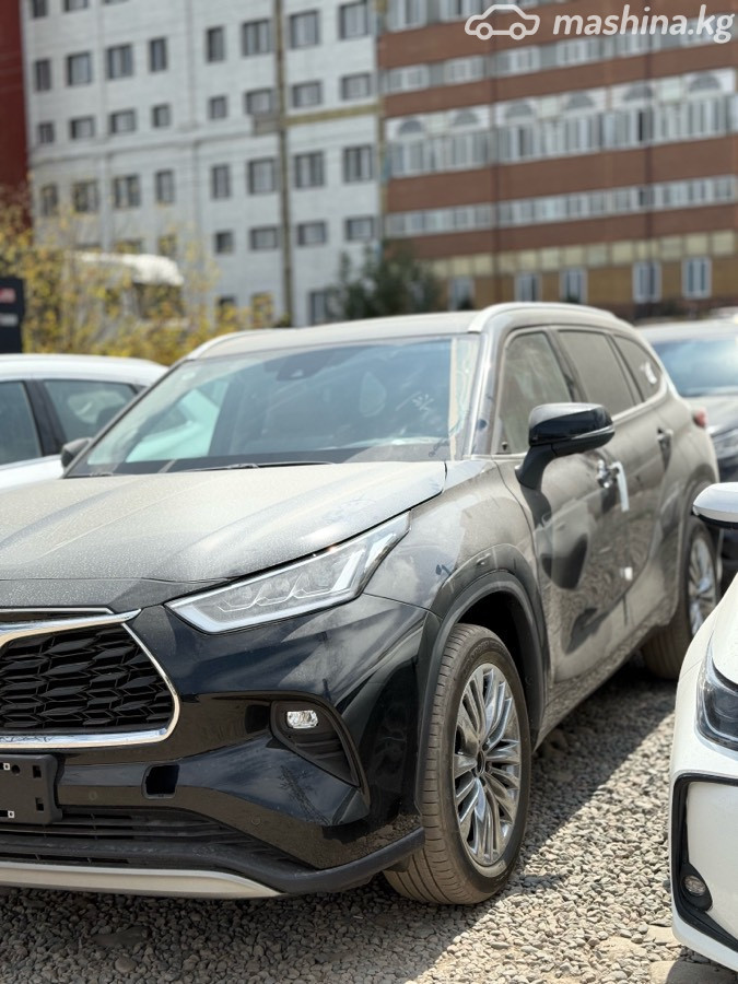 Открыть фото Toyota Highlander IV (U70) 2.0 AT 4WD