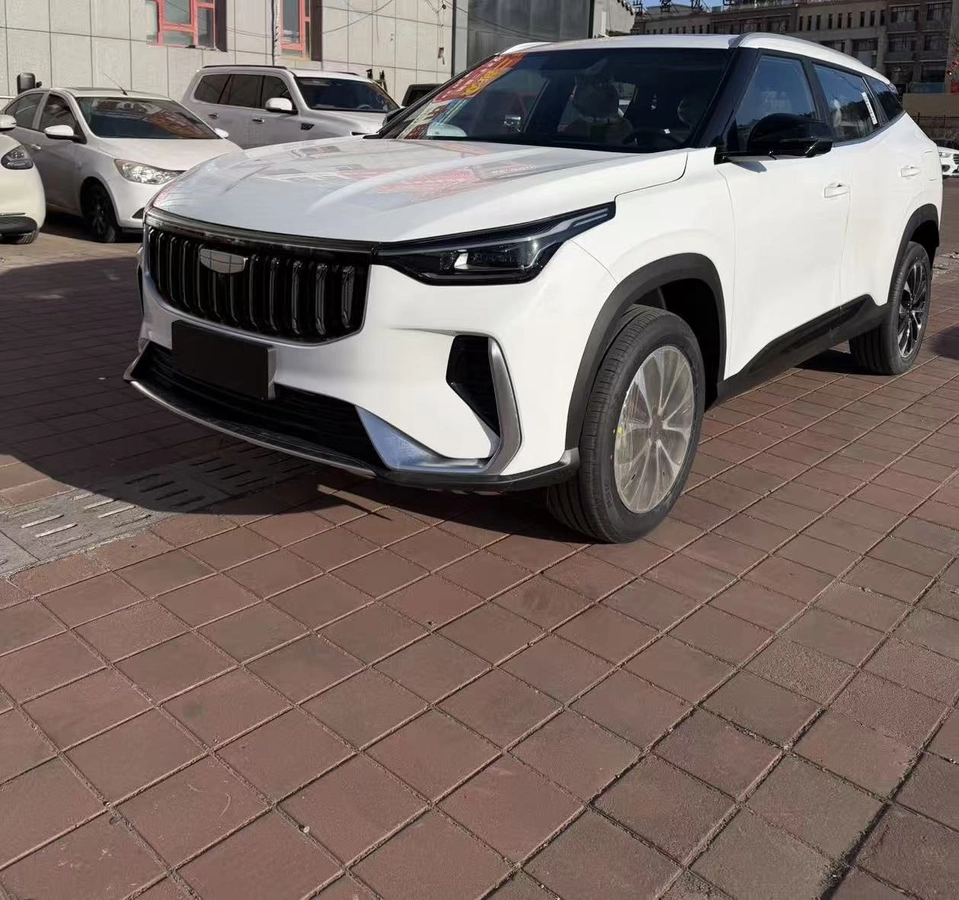 Открыть фото Geely Boyue II 1.5 AMT