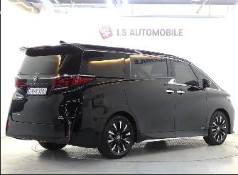 Toyota Alphard IV 2.5hyb CVT 4WD