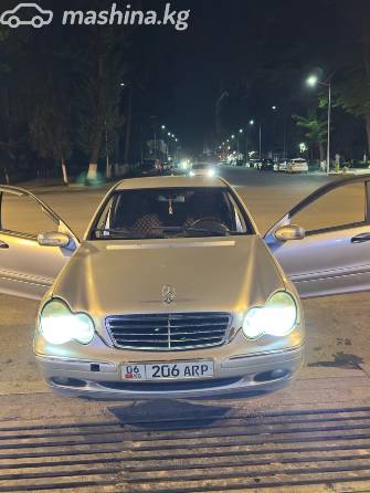 Mercedes-Benz C-Класс II (W203) 240 2.6 AT 4WD
