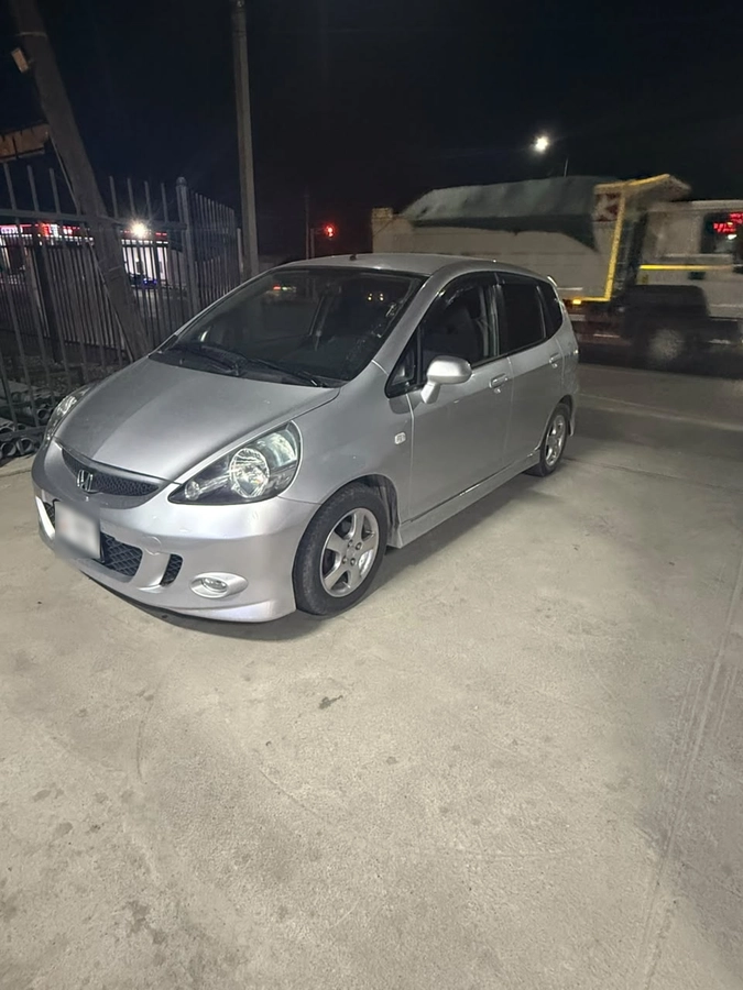 Открыть фото Honda Jazz I 1.5 CVT