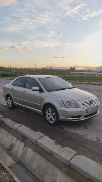 Toyota Avensis II 2.0 AT