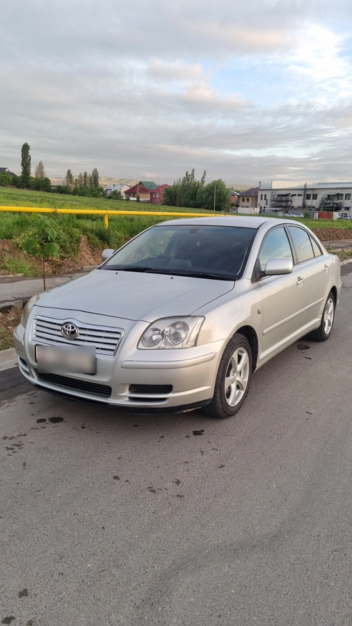 Toyota Avensis II 2.0 AT