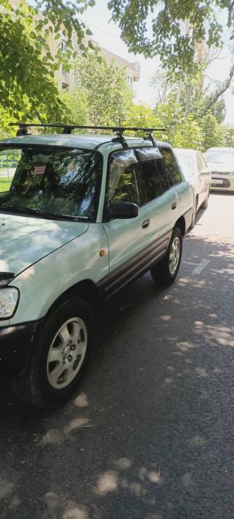 Toyota RAV4 I (XA10) 2.0 AT 4WD