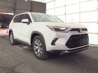 Toyota Grand Highlander 2.5hyb CVT 4WD