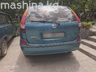 Nissan Almera Tino 1.8 MT