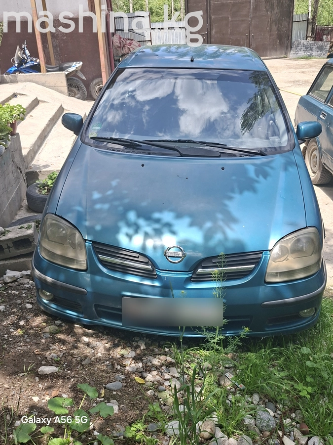 Nissan Almera Tino 1.8 MT