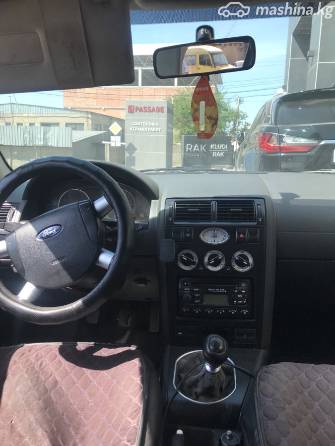 Ford Mondeo III 1.8 MT