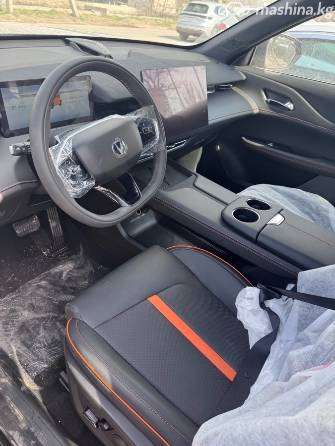 Changan UNI-Z 1.5 AMT