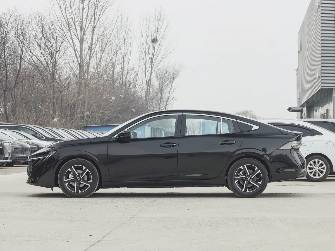 Nissan Sylphy IV (B18) Рестайлинг 1.6 CVT