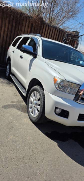 Toyota Sequoia II 5.7 AT 4WD