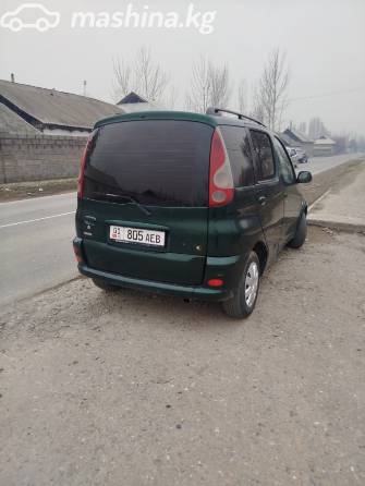Toyota Yaris Verso 1.5 MT