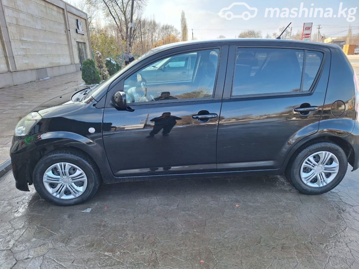 Daihatsu Sirion M2 1.0 MT