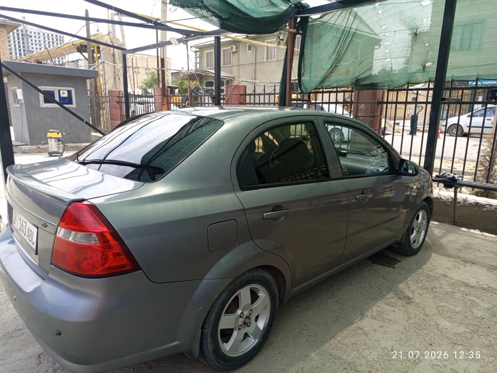 Chevrolet Aveo I Рестайлинг 1.4 AT