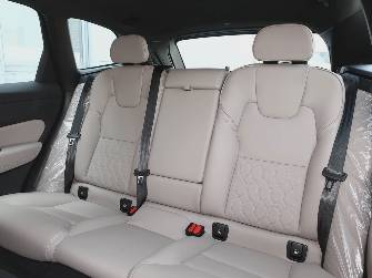 Volvo XC60 II Рестайлинг 2.0 AT