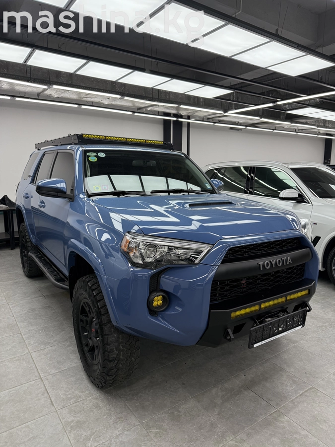 Toyota 4Runner V Рестайлинг 4.0 AT 4WD