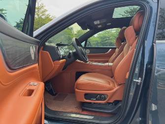 Aito M9 1.5hyb AT 4WD