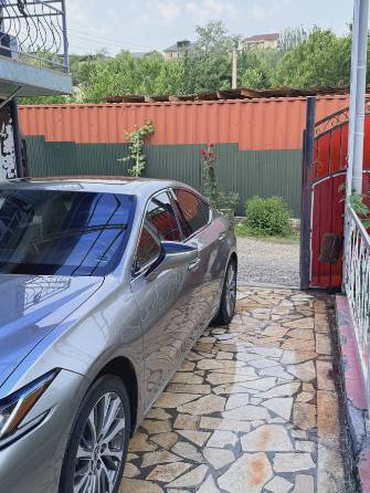 Lexus ES VII 300h 2.5hyb CVT
