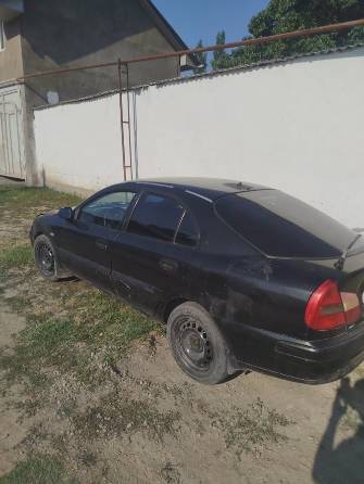 Mitsubishi Carisma 1.8 MT