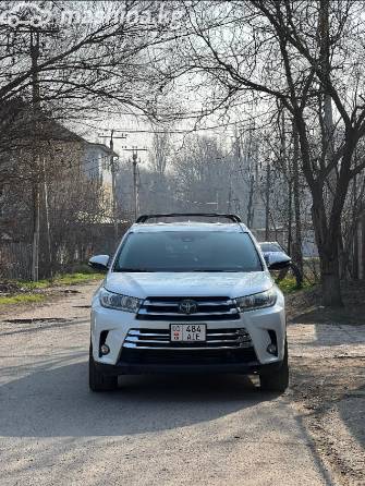 Toyota Highlander III (U50) Рестайлинг 3.5 AT 4WD