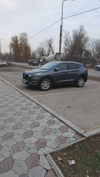 Hyundai Tucson III Рестайлинг 1.6d AMT